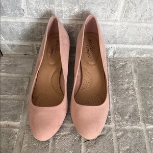 Comfort Plus by Predictions Soft Pink Flats